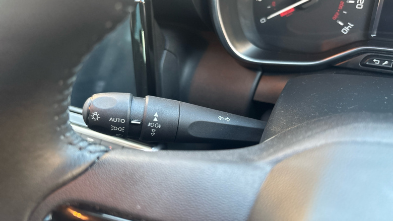 Citroen C3 Aircross 1.2 PureTech 110 Shine 5dr Petrol Hatchback